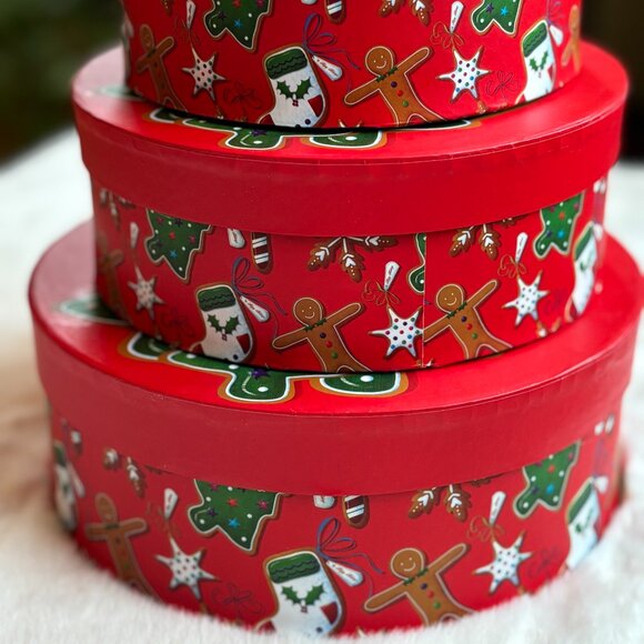 Seasonal Packaging (3) Round and Gem Stone (3) Square Christmas, Nesting Boxes - Picture 6 of 16